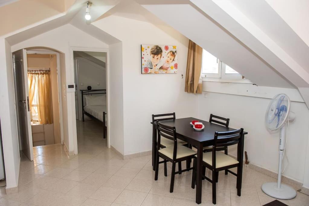 Attic Flat "Tsoukalas Group" ไซคิย์นธอสทาวน์ ภายนอก รูปภาพ